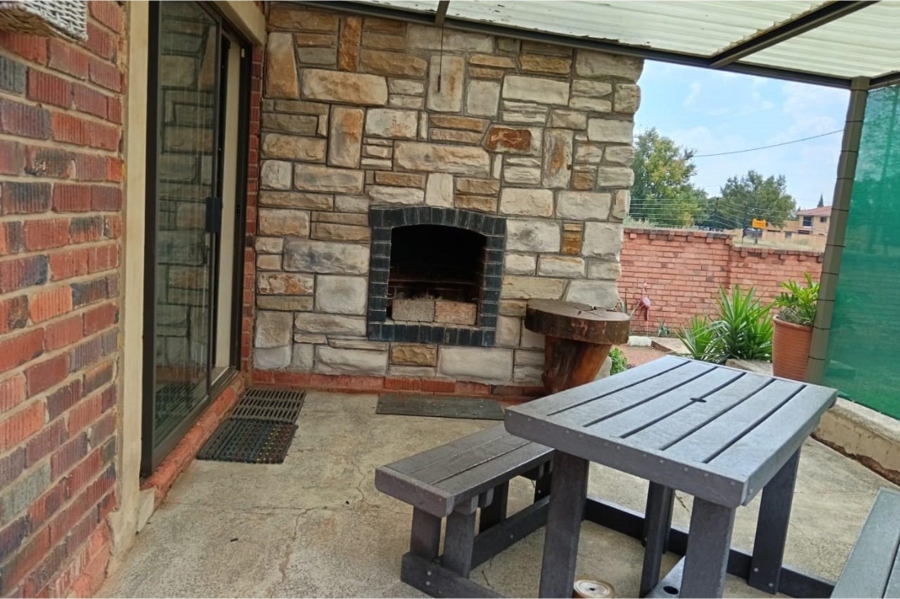 3 Bedroom Property for Sale in Deneysville Free State